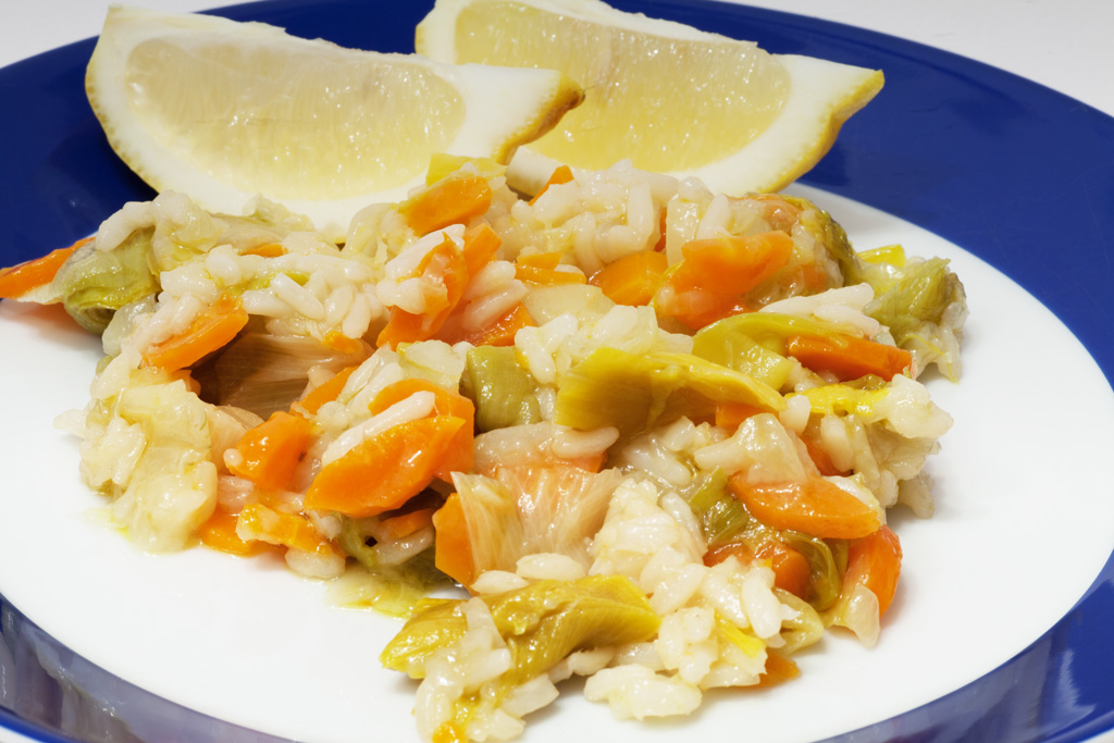 Rezepte Für Leute Die Kein Gemüse Mögen Lauchgemüse mit Möhren und Reis (Pirasa) - Kochfaszination.de